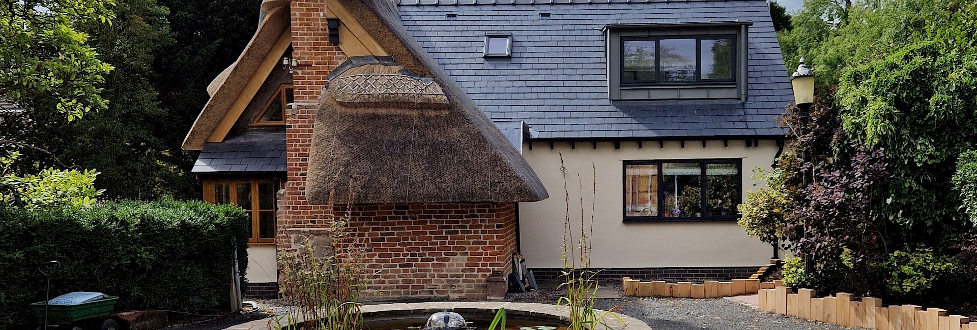 We are GF Hill
Building Contractors since 1975